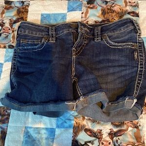 Women’s silver jeans, size small